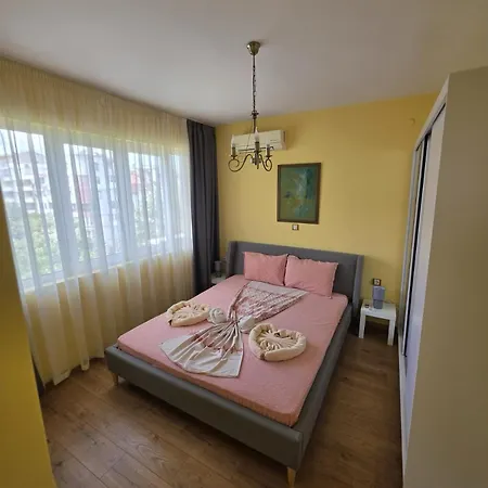 Pearl - Bright 2br Apartment *